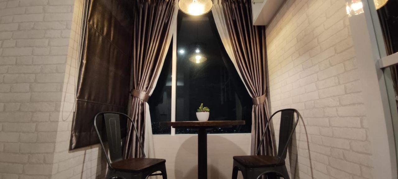 Grand Kamala Lagoon By 21 Netflix * Bekasi