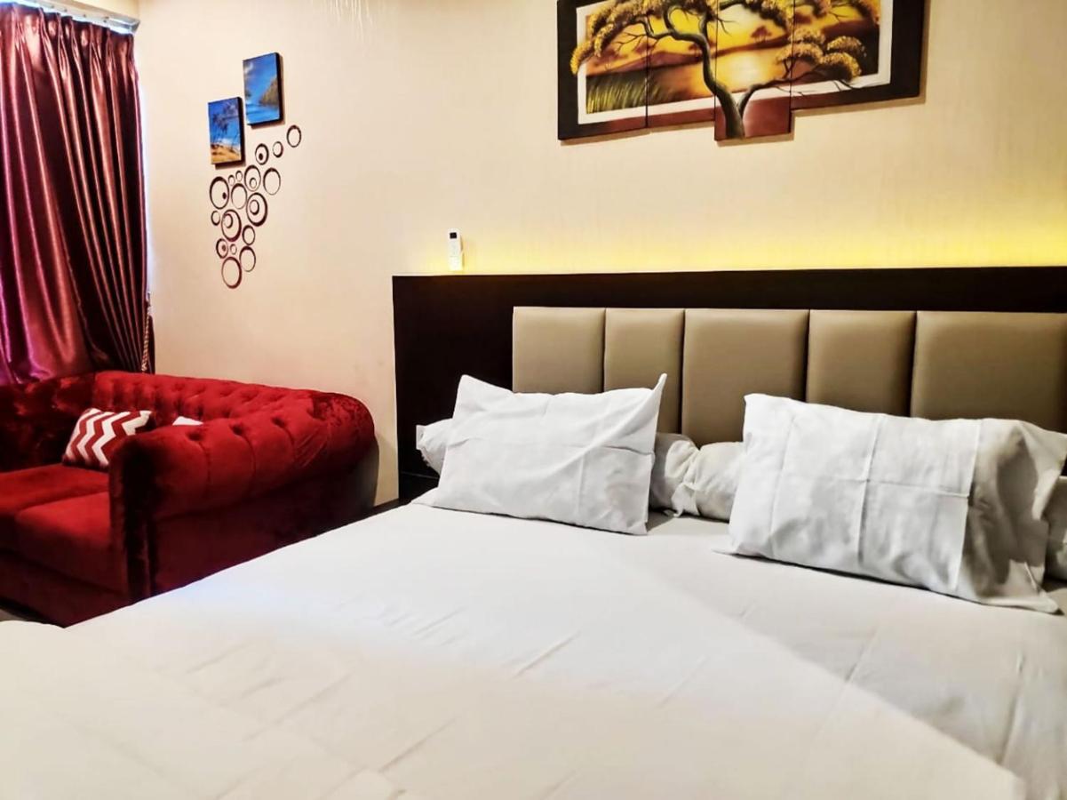 Grand Kamala Lagoon By 21 Netflix Bekasi