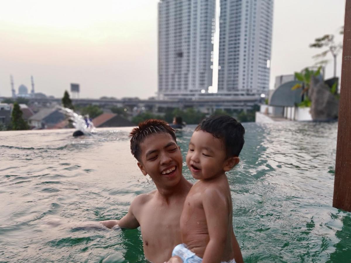 Apartemen Grand Kamala Lagoon By 21 Netflix